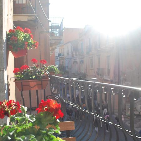 Casa Vacanze Taorminacentre Guest House ภายนอก รูปภาพ